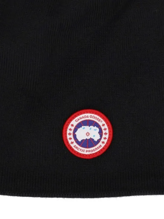 Canada Goose   Standard wool blend beanie 