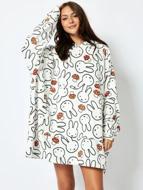 Miffy x Skinnydip Blanket Hoodie in White