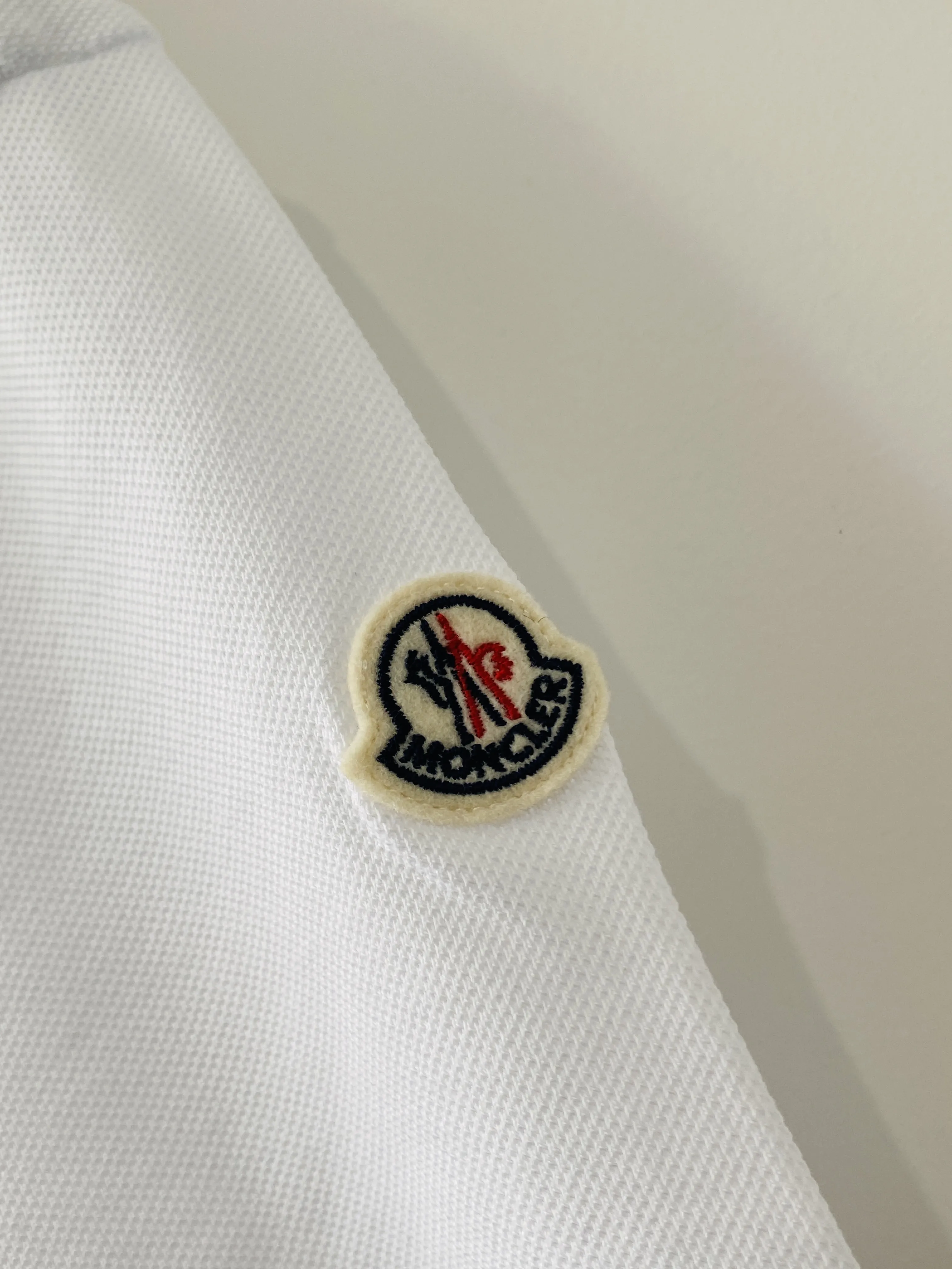 MONCLER  |Street Style Plain Logo Outlet Polos