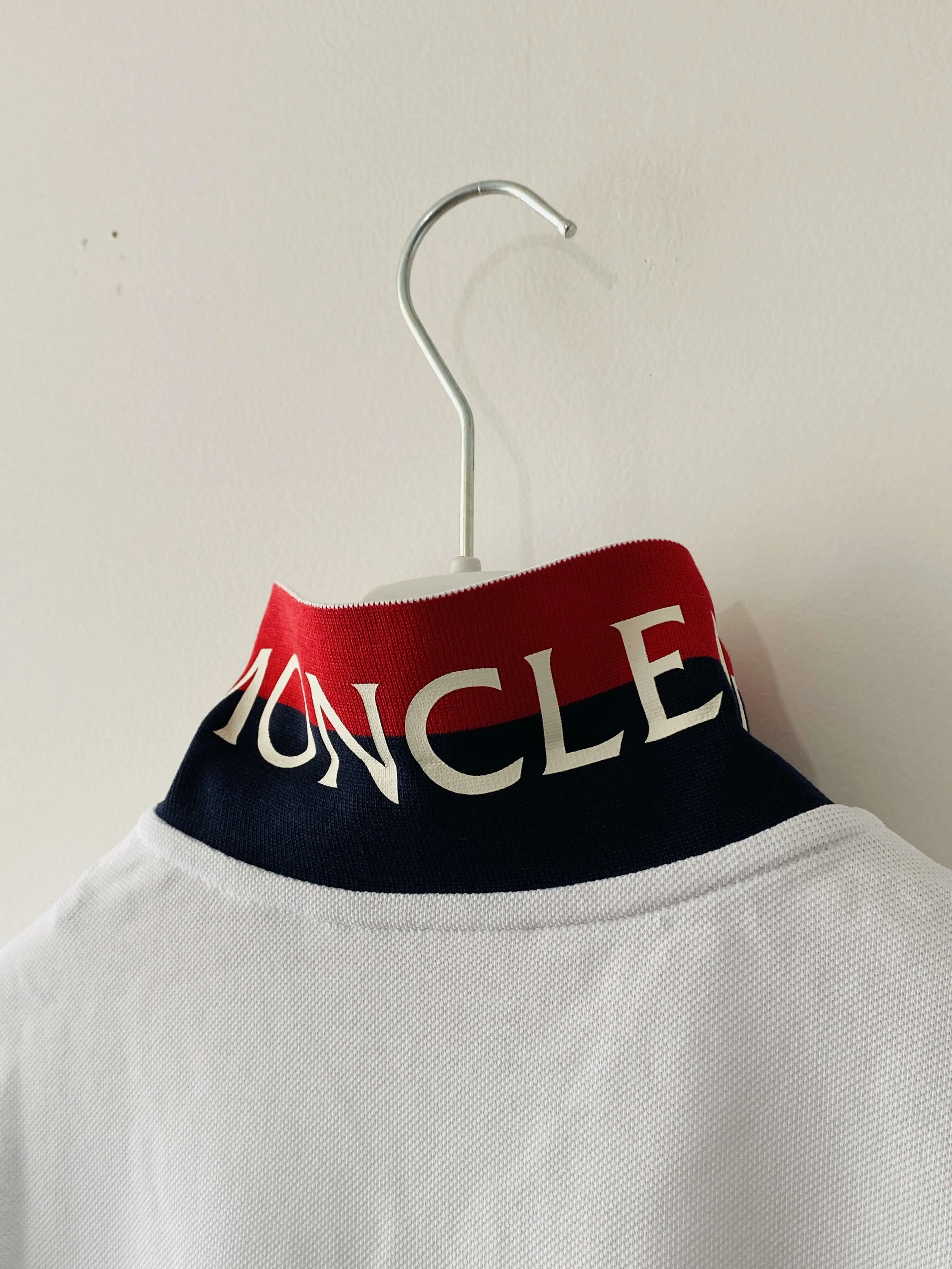 MONCLER  |Street Style Plain Logo Outlet Polos