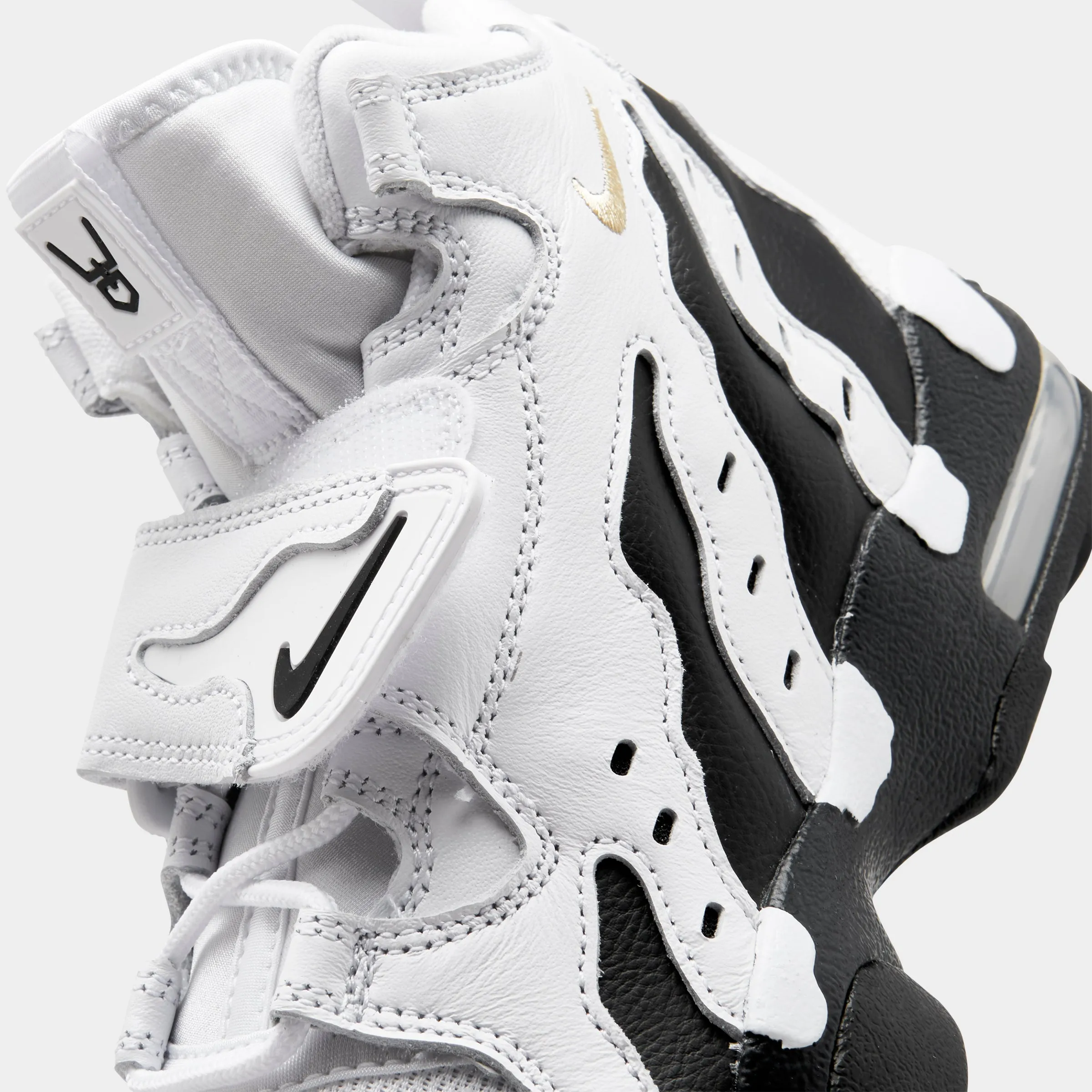 Nike Air DT Max '96 White / Black - Vegas Gold