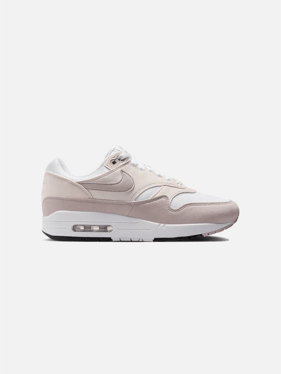 NIKE Air Max 1 Platinum 