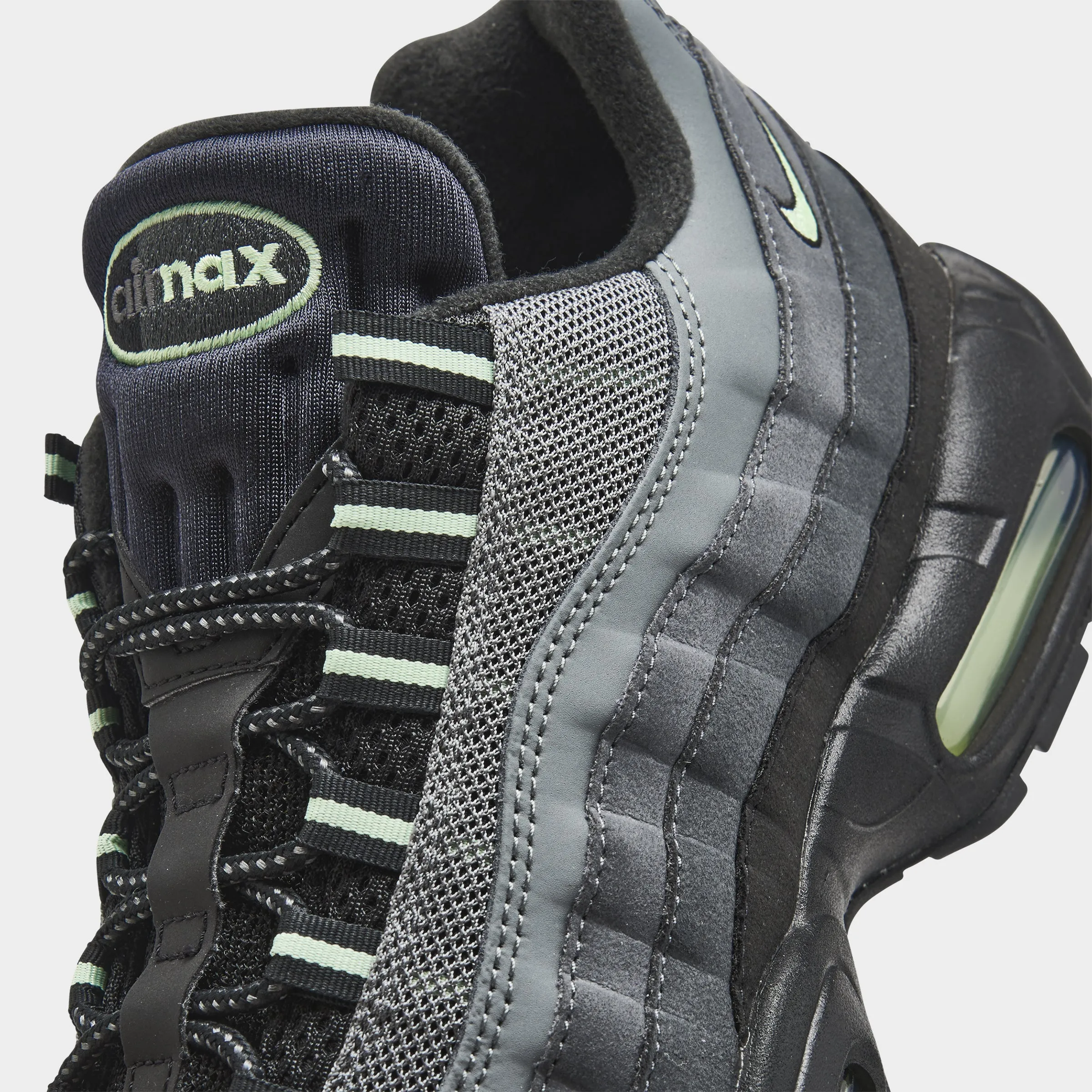 Nike Air Max 95 Black / Vapor Green - Anthracite