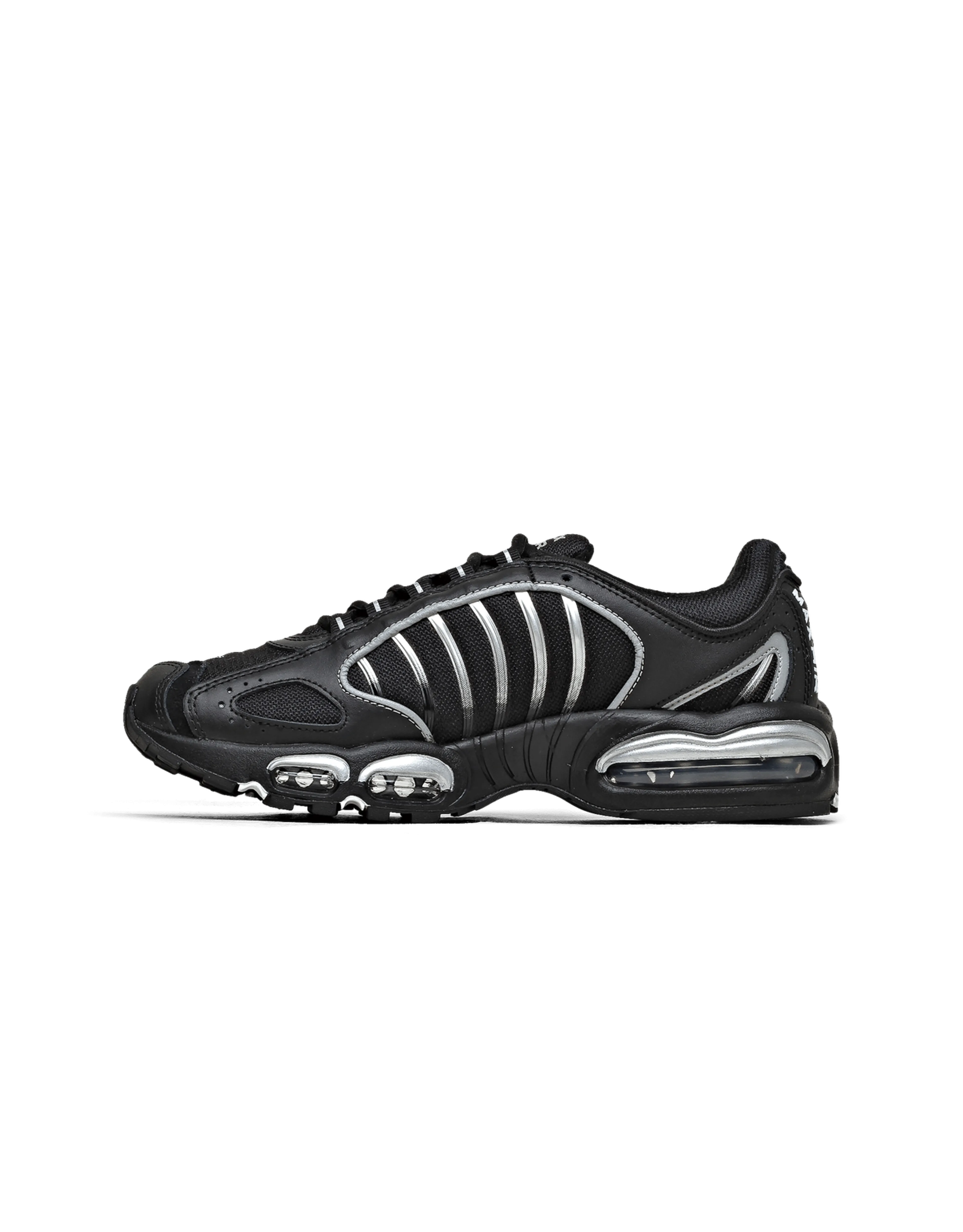 Nike     Air Max Tailwind IV  