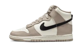 Nike Dunk High Fossil Stone