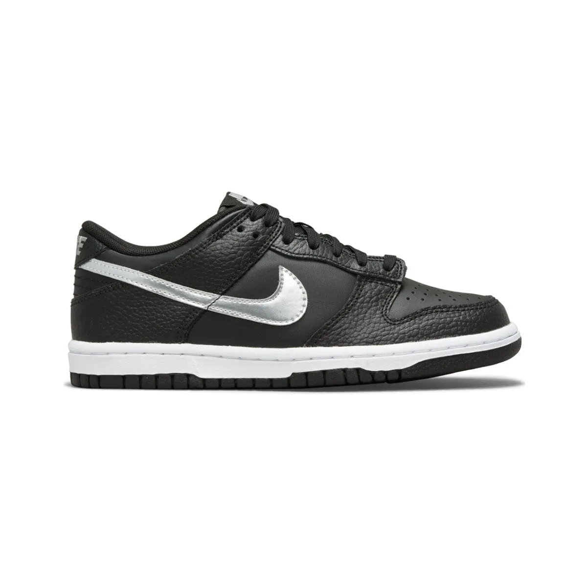 Nike Dunk Low - Footwear