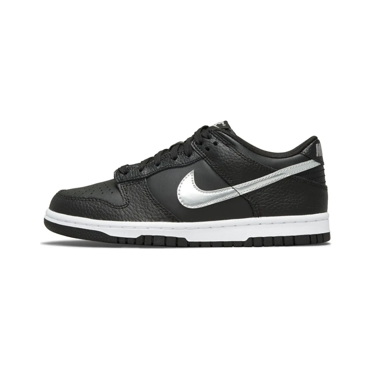 Nike Dunk Low - Footwear