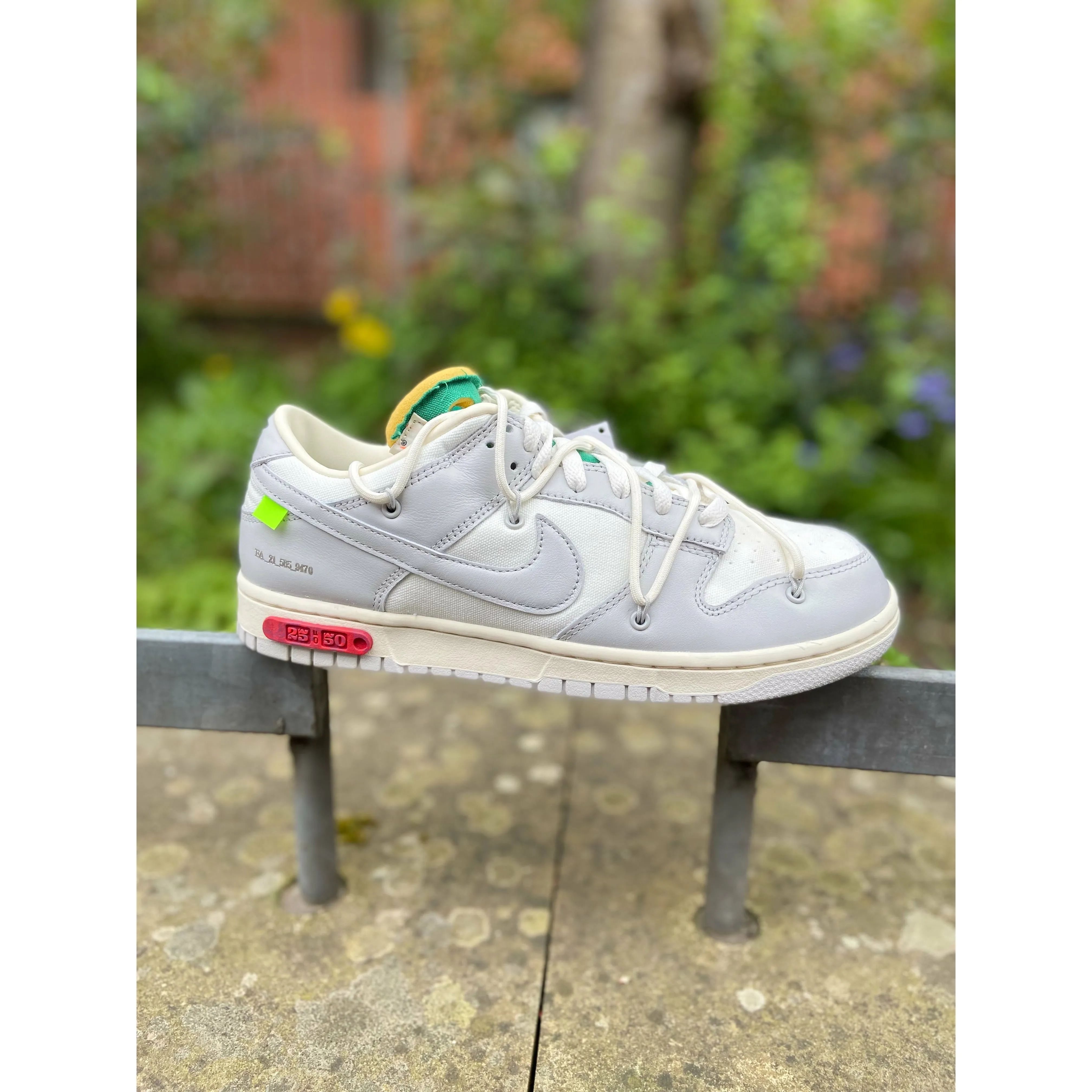 Nike Dunk Low Off-White Lot 25