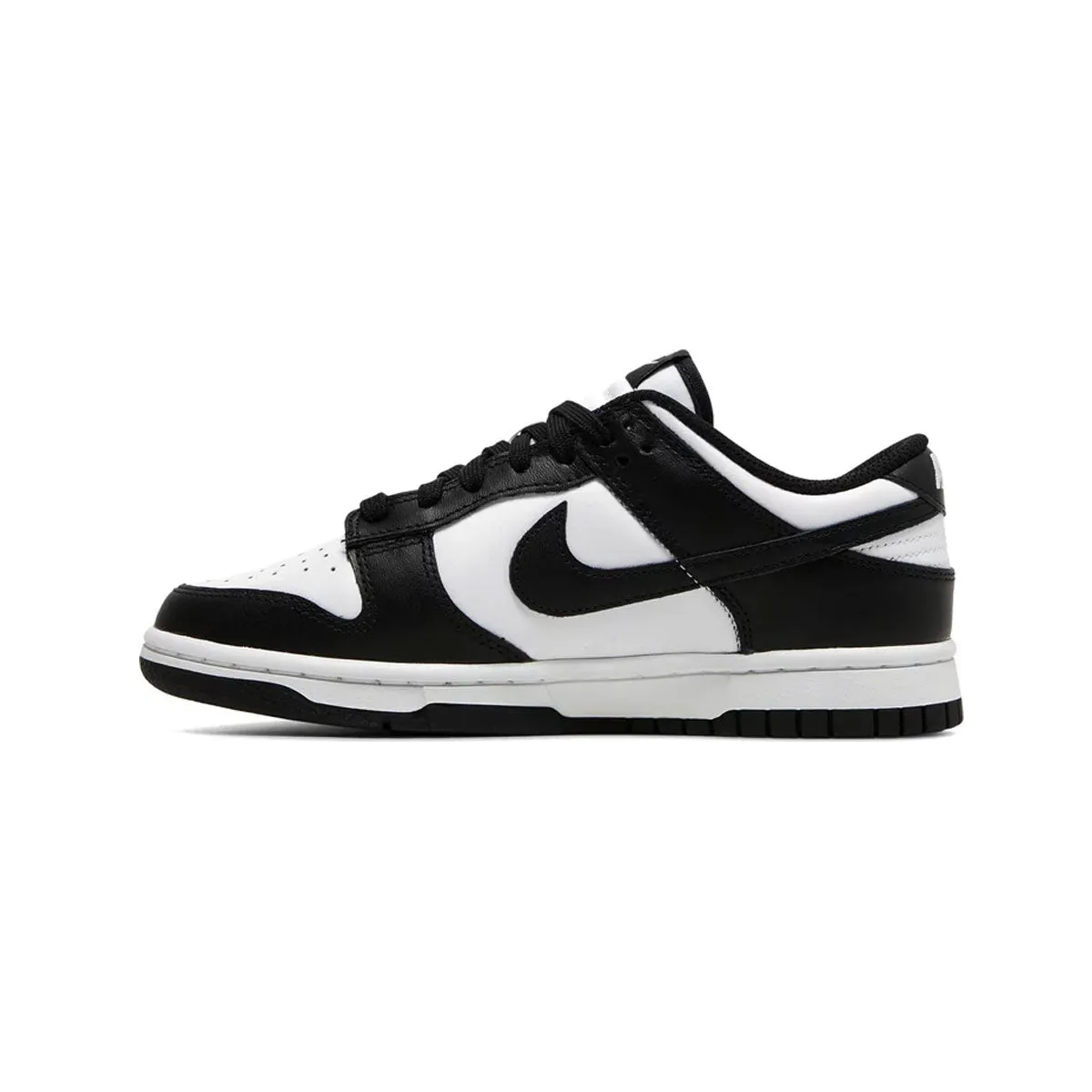 Nike Dunk Low Retro 'Panda' (W)