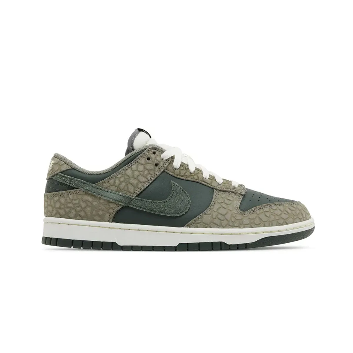 Nike Dunk Low “Stucco”