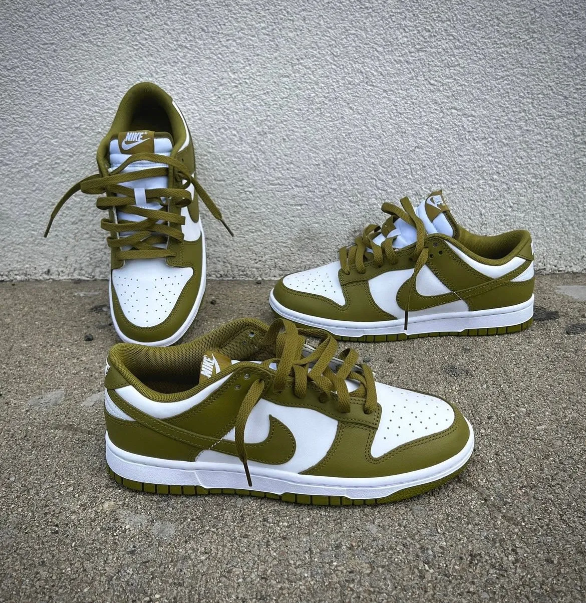 NIKE DUNK LOW WHITE OLIVE