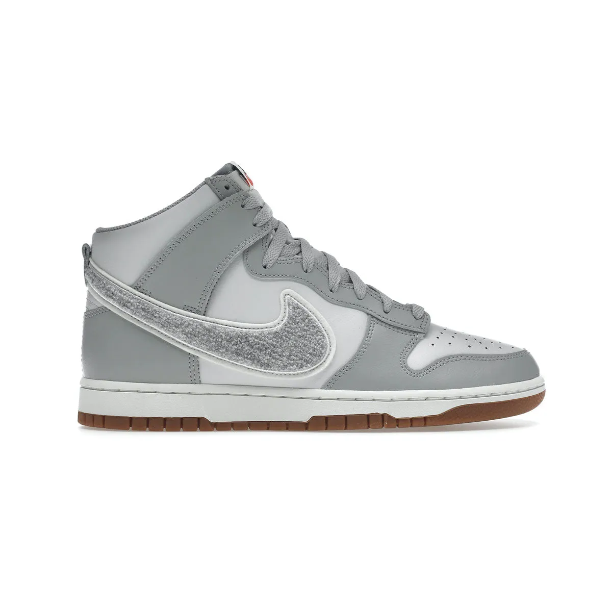 Nike Men's Dunk High University Chenille Swoosh