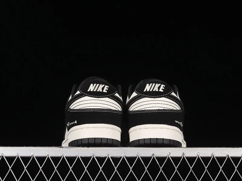 Nike SB Dunk Low Batman Black White FC1688-300