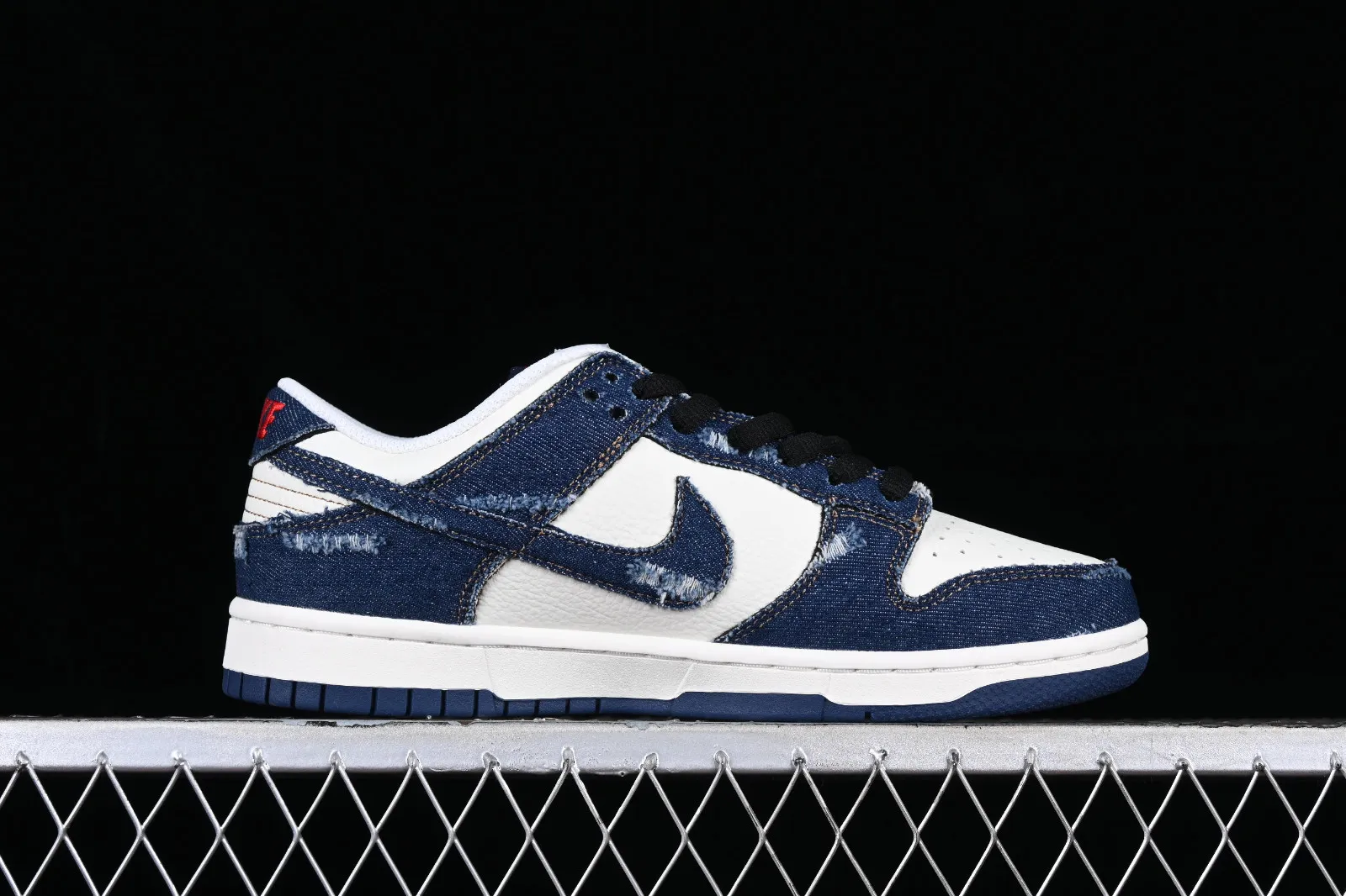 Nike SB Dunk Low Denim Dark Blue White LE0021-001