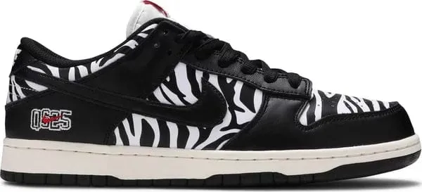 Nike SB Dunk Low OG QS Quartersnacks Zebra