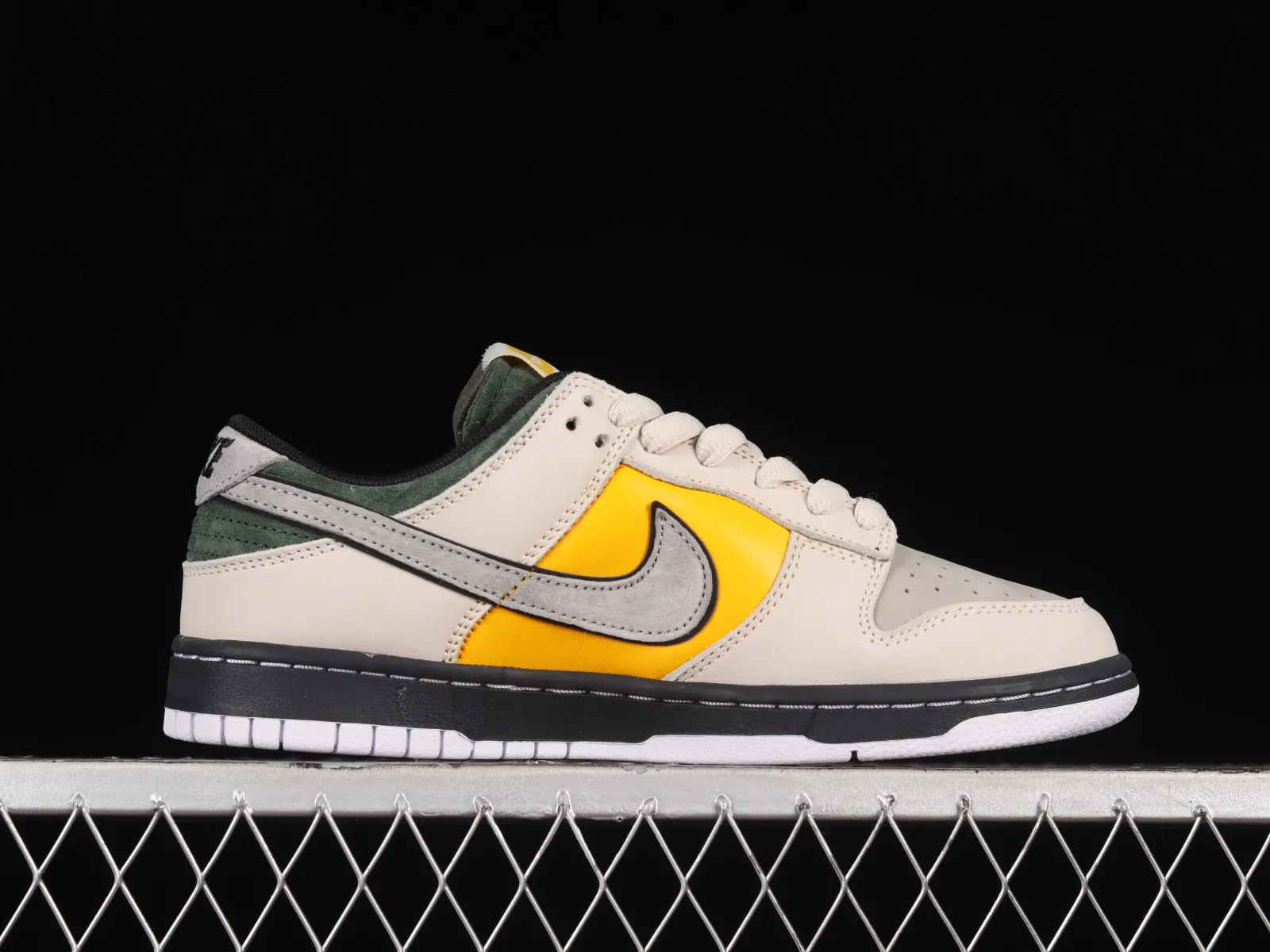 Nike SB Dunk Low PRO Kobe Yellow Green Light Grey Black LF2428-005