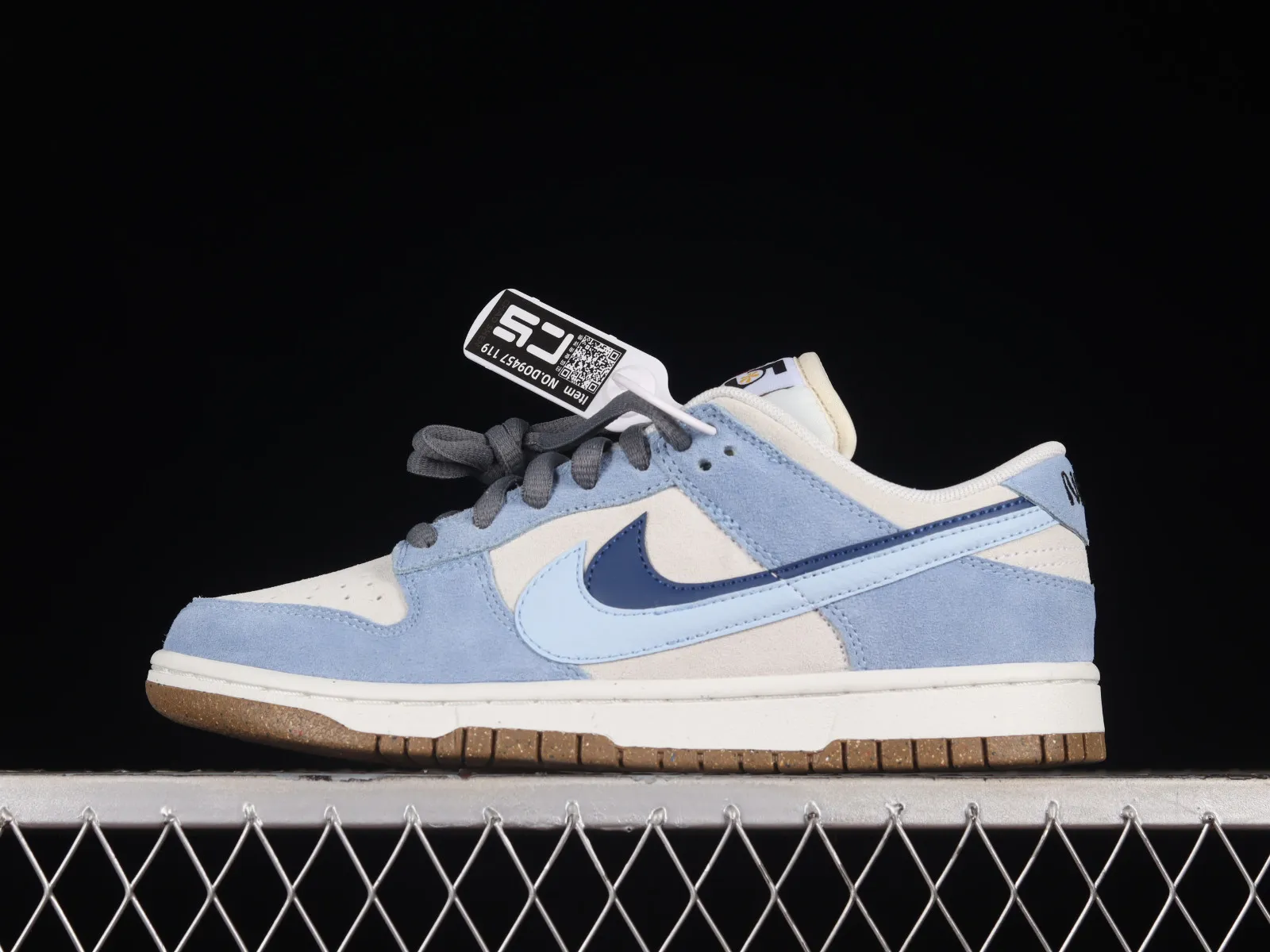 Nike SB Dunk Low SE 85 Coconut Milk Blue Dark Grey DO9457-119