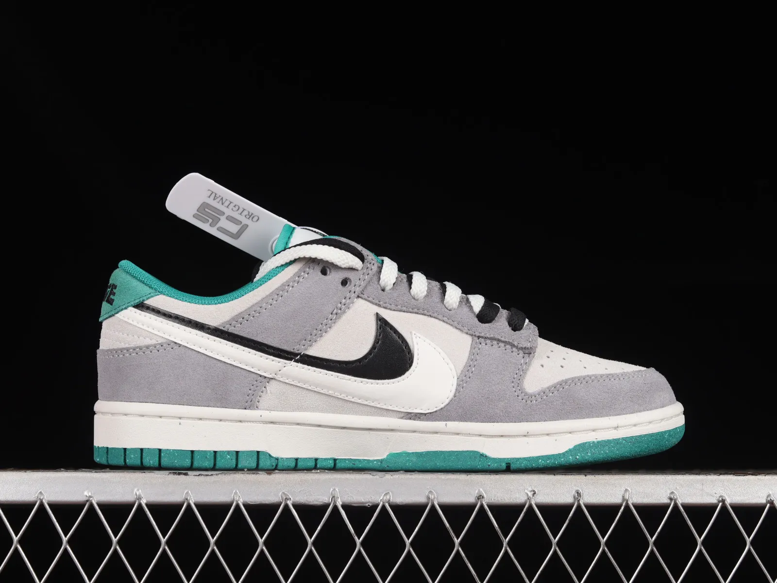 Nike SB Dunk Low SE 85 Neptune Green Grey Black DO9457-132