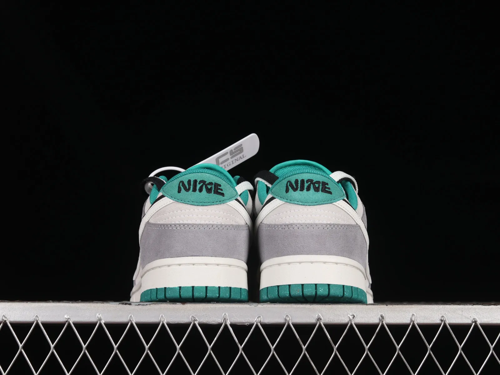 Nike SB Dunk Low SE 85 Neptune Green Grey Black DO9457-132