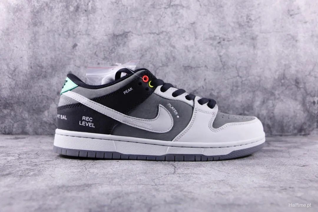 Nike SB Dunk Low “VX1000 Camcorder”