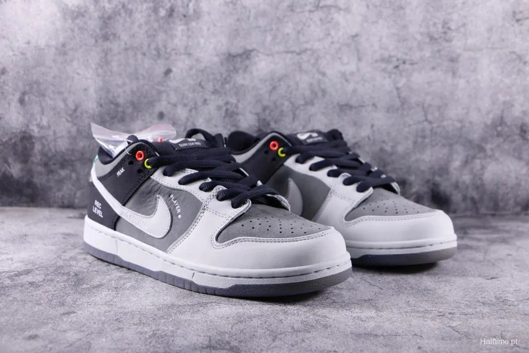 Nike SB Dunk Low “VX1000 Camcorder”