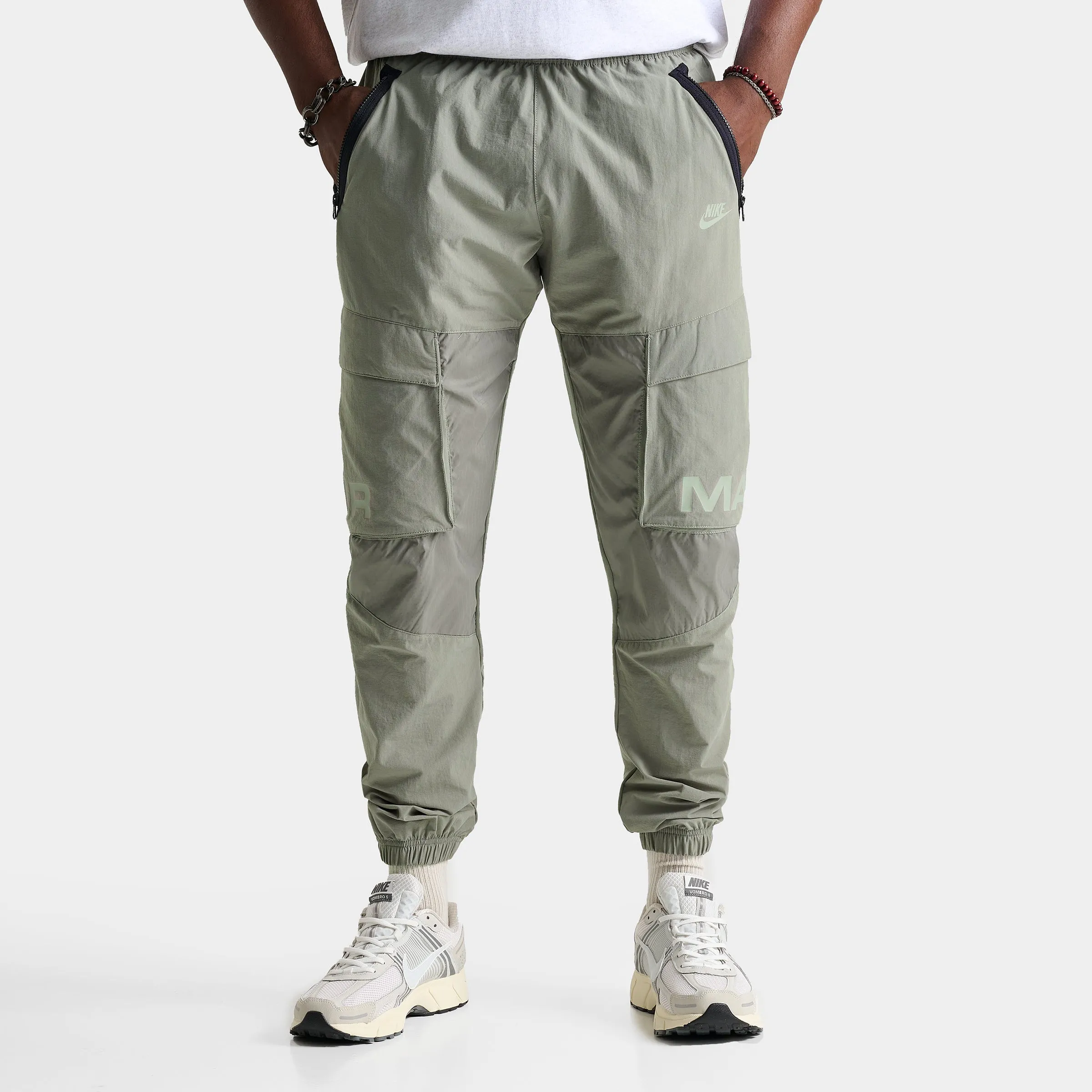 Nike Sportswear Air Max Woven Cargo Pants Dark Stucco / Jade Horizon - Black