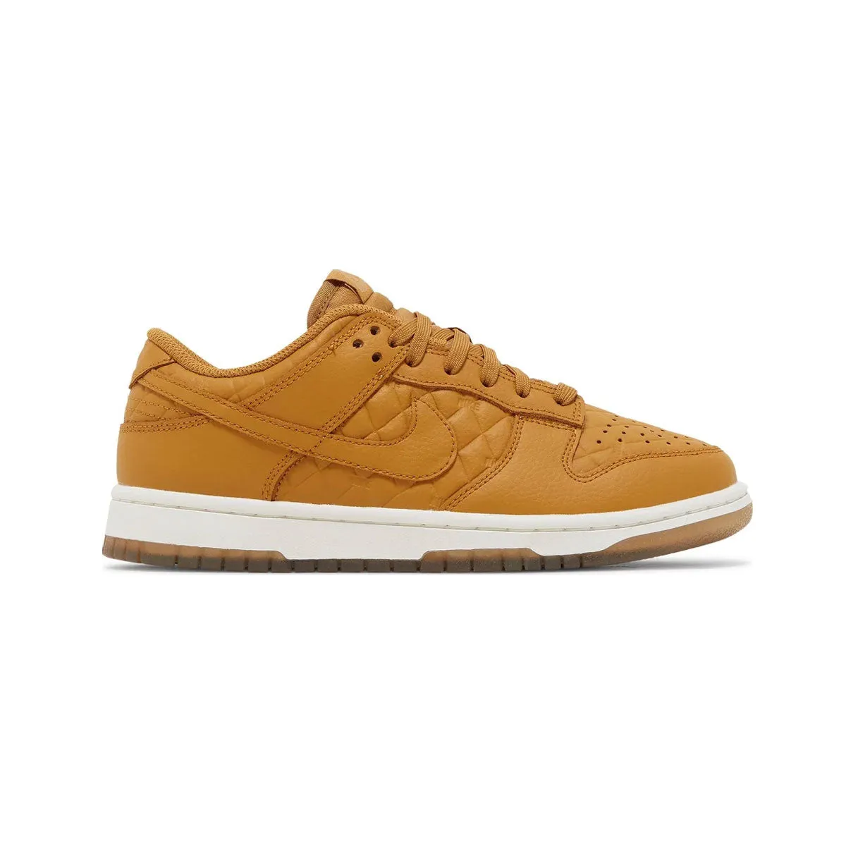 Nike Women's Dunk Low Quilted Wheat