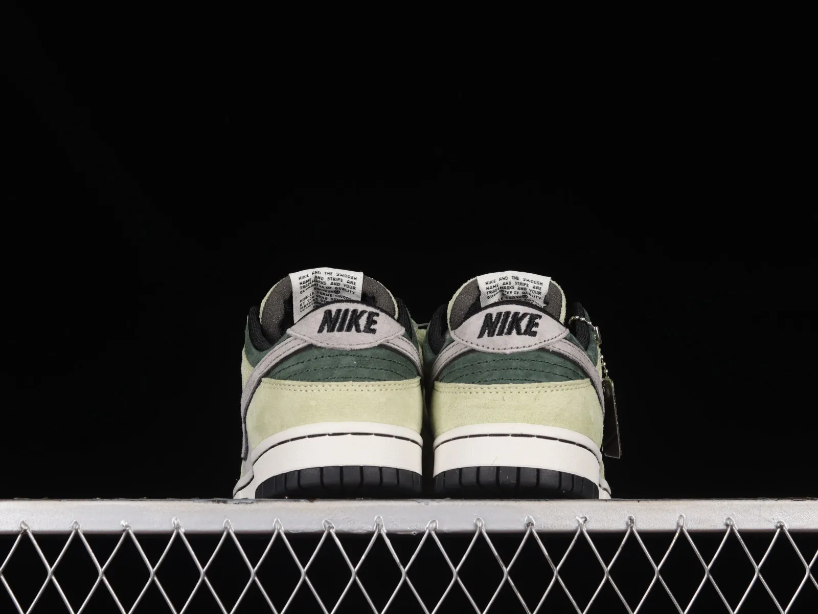 Otomo Katsuhiro x Nike SB Dunk Low Steamboy OST Green Grey Black LF0039-036