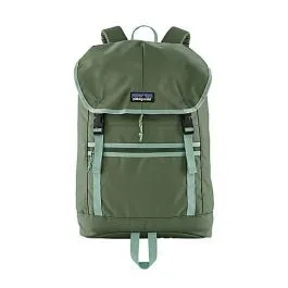 Patagonia Arbor Classic Backpack 25L in Camp Green