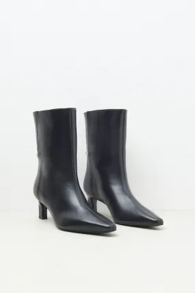 Real leather ankle boot