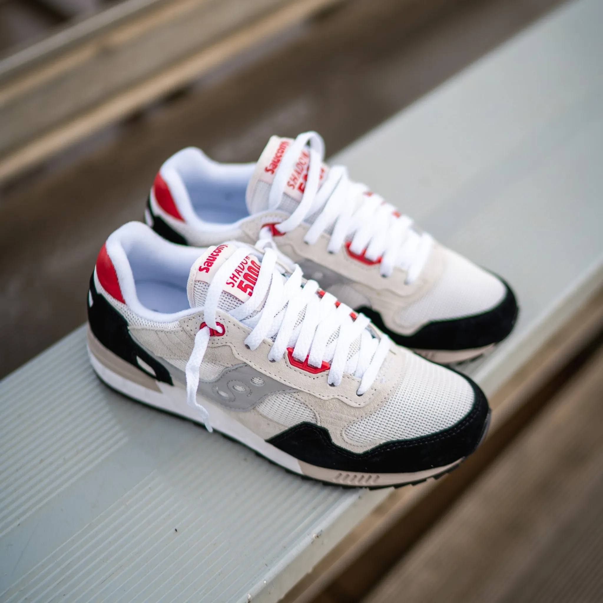 Saucony Shadow 5000 (White/Black/Red)