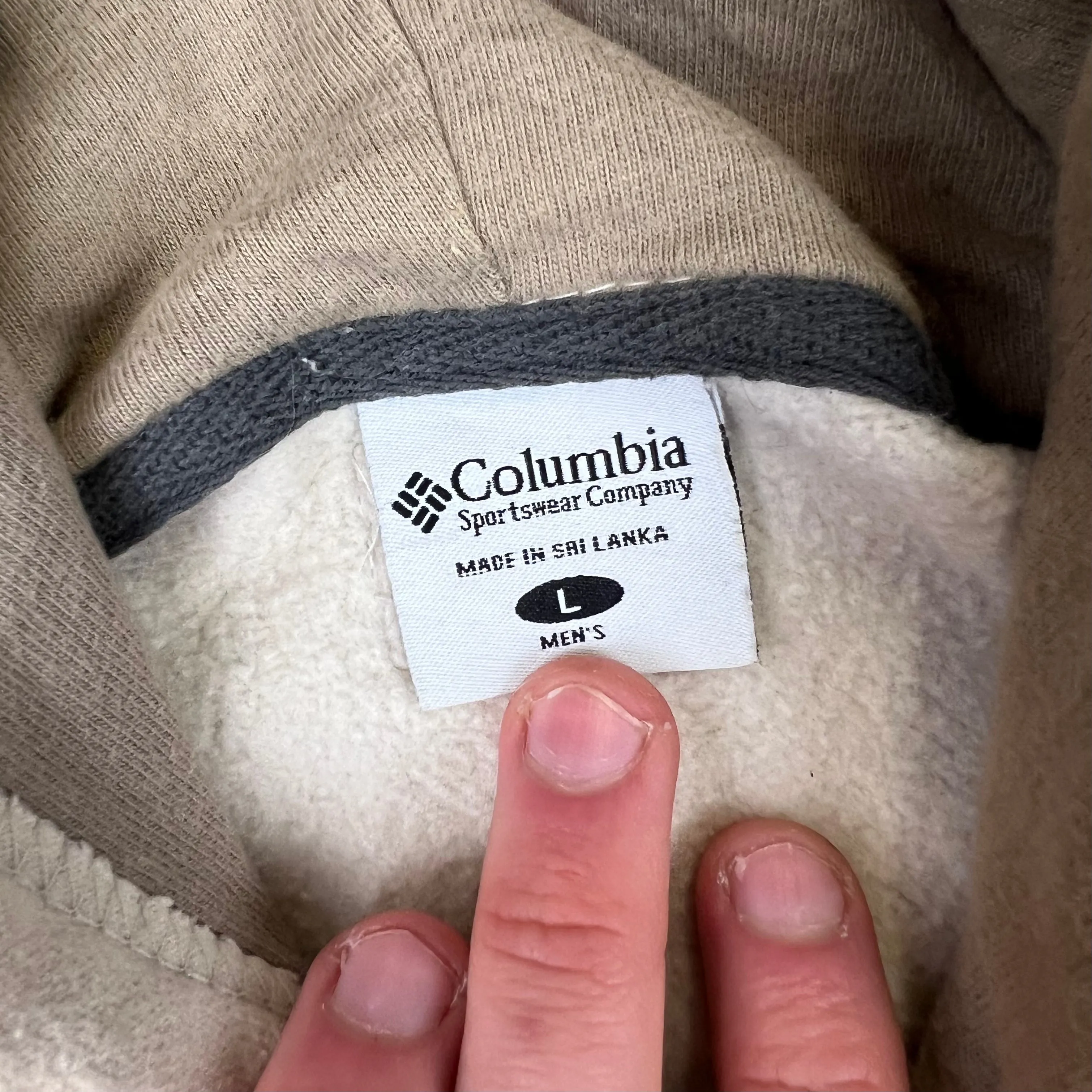 Vintage Columbia Hooded Sweatshirt Cream