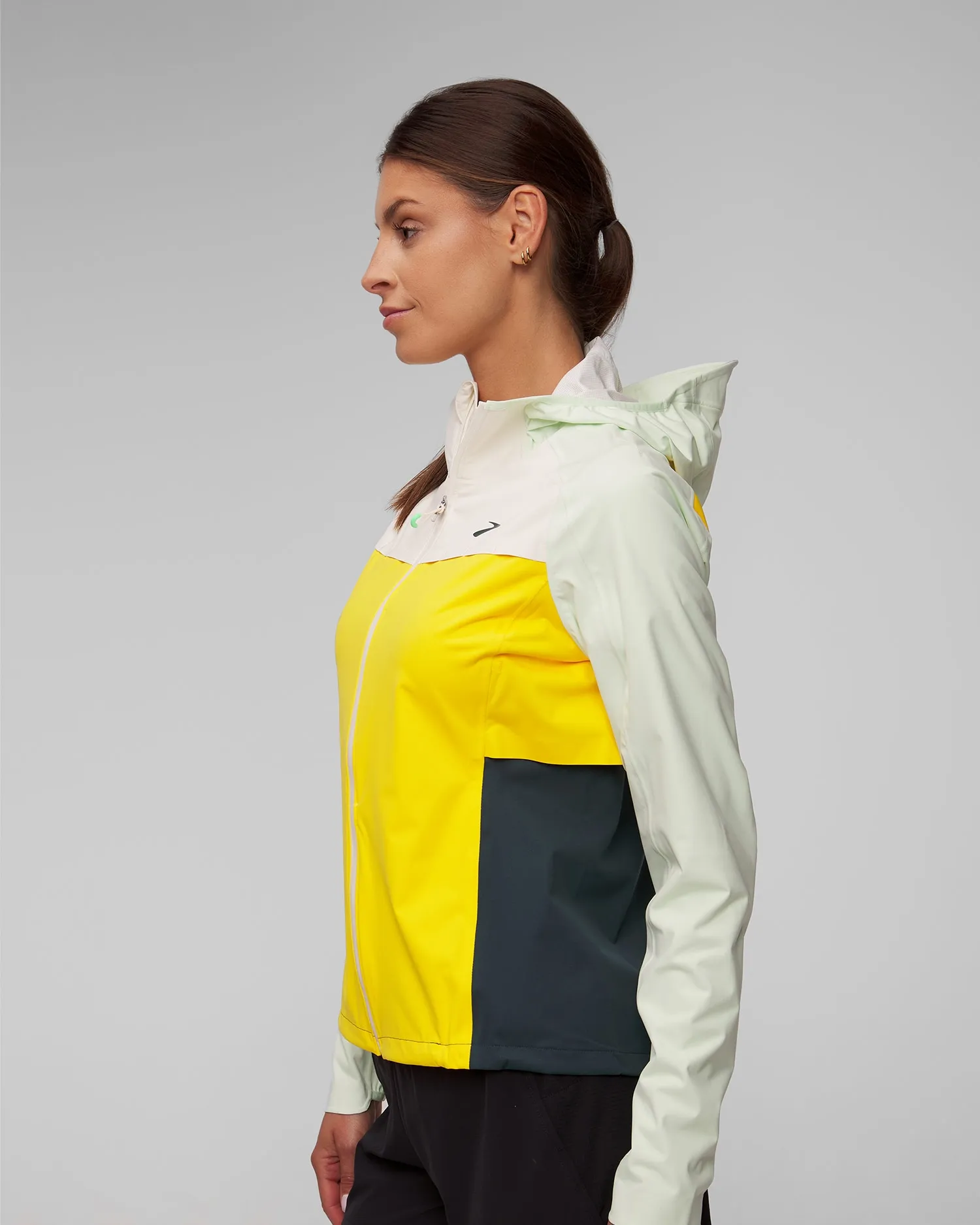 Women's running Brooks High Point Waterproof Jacket 221608761-lemon-ecru-glacier-green