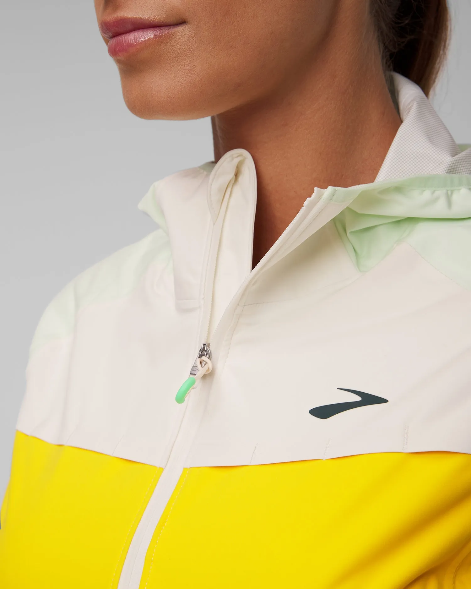 Women's running Brooks High Point Waterproof Jacket 221608761-lemon-ecru-glacier-green